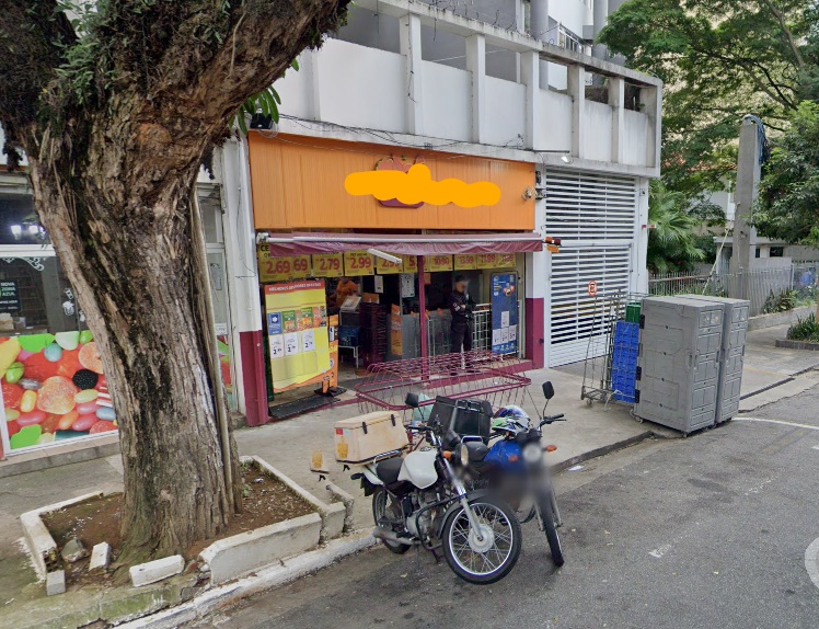 Imóvel Comercial na Rua Apeninos nº 346 na Liberdade em São Paulo/SP